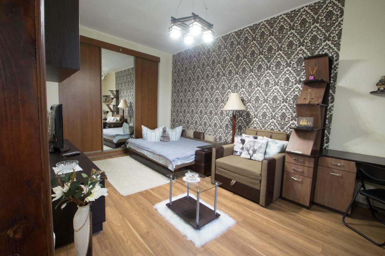 Cozy Apartment On Yevreiska Street Одеса Екстериор снимка